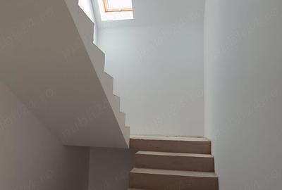 Casă cu Teren 500 Mp în Cornu