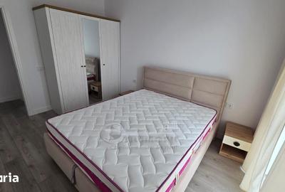 Apartament cu 2 camere în Baza 3