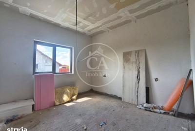 Casă cu 4 camere decomandat cu Teren 397 Mp în Oșorhei - 1
