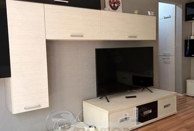 Apartament cu 2 camere semidecomandat în Dacia