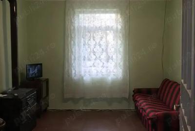 Casă cu 3 camere cu Teren 2275 Mp în Uliuc