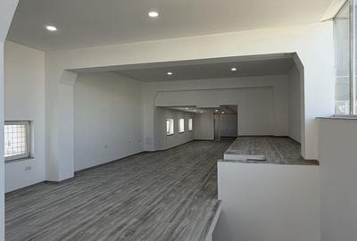 Spațiu comercial, de 156 mp, în Șanț - 4