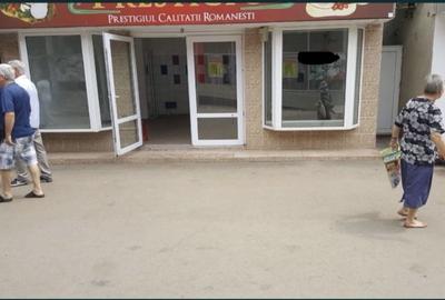 Spațiu comercial, de 42 mp, în Micro 19 - 2