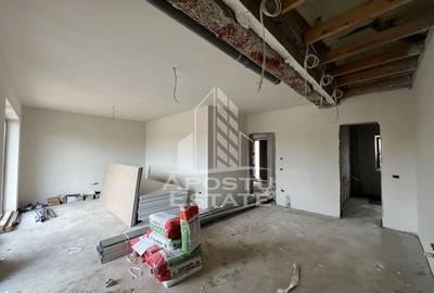 Duplex cu 4 camere cu Canalizare în Covaci - 8