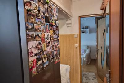 Apartament cu 2 camere semidecomandat în Km 5 - 19