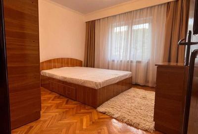 Apartament cu 3 camere decomandat în Nord - 2