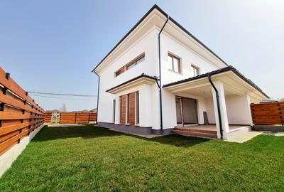 Casă cu 5 camere cu Teren 420 Mp în Corbeanca - 1
