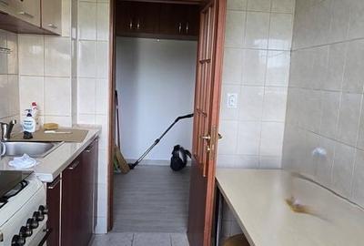 Apartament cu 2 camere decomandat în Titan - 16