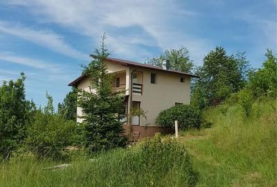 Casă cu 3 camere în Furești - 1