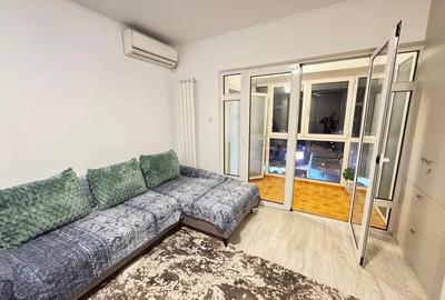 Apartament cu 2 camere decomandat, mobilat în Casa de Cultură