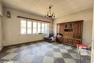 Casă cu 3 camere cu Teren 479 Mp în Central - 5