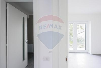 Casă individuală cu 5 camere cu Teren 301 Mp în Calea Aradului - 56