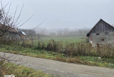 Teren de 2500 mp, în Căianu - 2