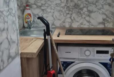Garsonieră decomandată în Central