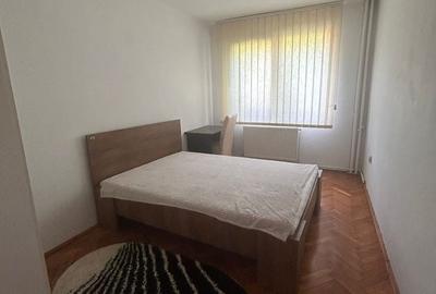 Apartament cu 2 camere decomandat în Gruia - 2