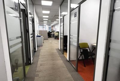 Birou, de 375 mp, în Central - 8