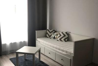 Garsonieră decomandată în Central
