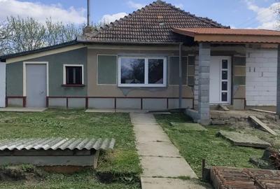 Casă cu 2 camere în Crestur - 2