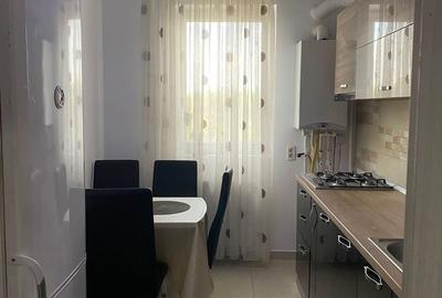 Apartament cu 2 camere decomandat în Fundeni