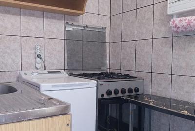 Garsonieră decomandată în Exterior Vest