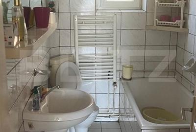 Casă cu 3 camere cu Teren 461 Mp în Central