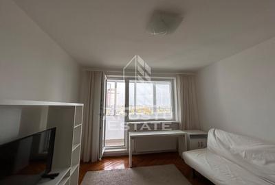 Apartament cu 3 camere semidecomandat, mobilat în Central - 2