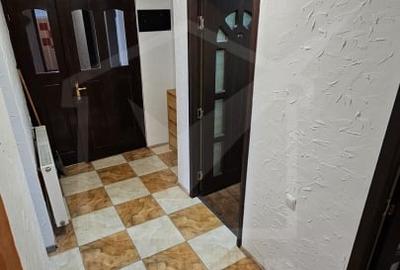 Apartament cu 3 camere semidecomandat, mobilat în Iris - 11