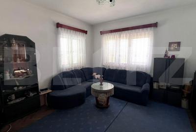 Casă cu 4 camere cu Teren 345 Mp în Central - 2