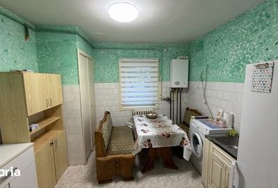 Apartament cu 2 camere semidecomandat în Șagului