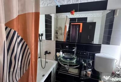Apartament cu 2 camere decomandat în Ștefan cel Mare