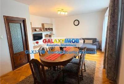 Casă cu 5 camere cu Teren 550 Mp în Est