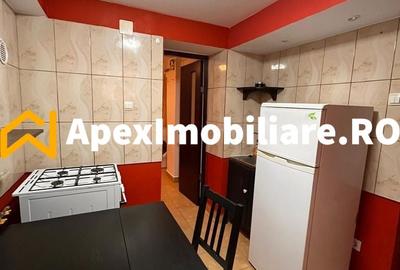 Garsonieră decomandată, mobilată în Universitate - 4