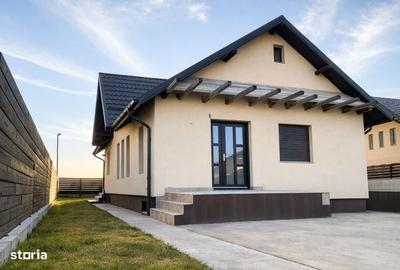Casă cu 4 camere în Miroslava