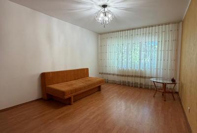 Apartament cu 2 camere decomandat în Piața Centrală - 1