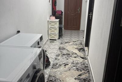 Apartament cu 2 camere decomandat în Ostroveni