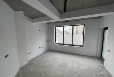 Duplex cu 4 camere cu Canalizare în Palazu Mare - 8
