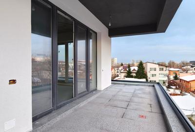 Penthouse cu 4 camere decomandat în Crângași - 18