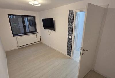 Garsonieră decomandată în Gojdu - 1