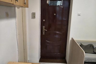 Garsonieră semidecomandată în Lipovei - 2