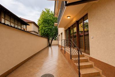 Proprietate specială, de 816 mp, în 13 Septembrie - 5
