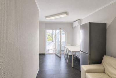Apartament cu 2 camere decomandat în Plopilor - 1
