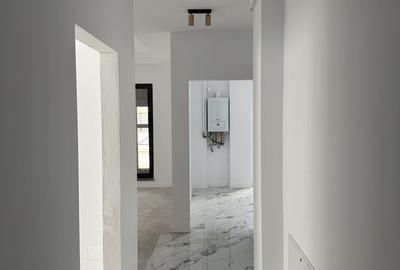 Apartament cu 2 camere decomandat în Central - 1