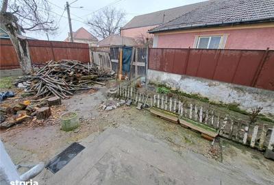 Casă cu 2 camere decomandat cu Teren 257 Mp în Sânmartin - 3
