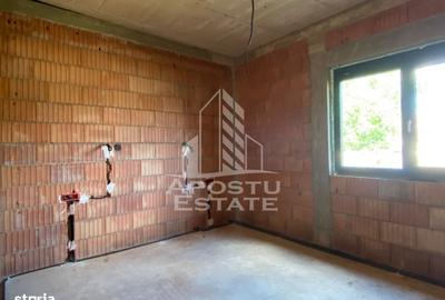Casă cu 4 camere în Urseni - 2