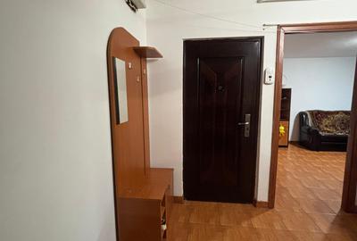 Apartament cu 3 camere decomandat în Gorjului - 16