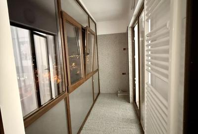 Apartament cu 2 camere decomandat în Central - 1