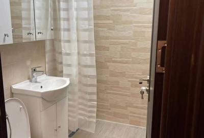 Apartament cu 3 camere semidecomandat în Viziru 1 - 2
