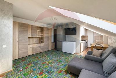 Apartament cu 2 camere semidecomandat, mobilat în Florești