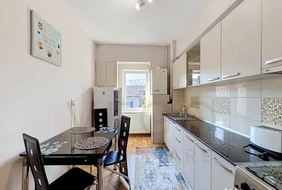 Apartament cu 3 camere semidecomandat în Central - 11