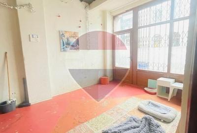 Spațiu comercial, de 302 mp, în Centrul Istoric